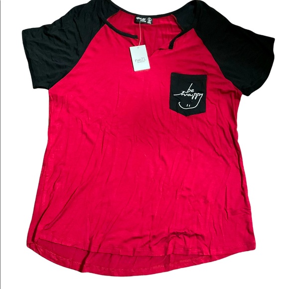 Rue21 Tops - NWT rue21 be happy tee